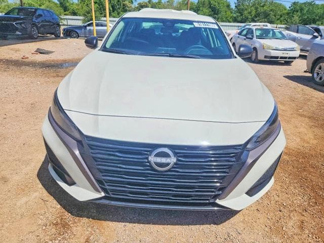 2026 NISSAN ALTIMA SV 5