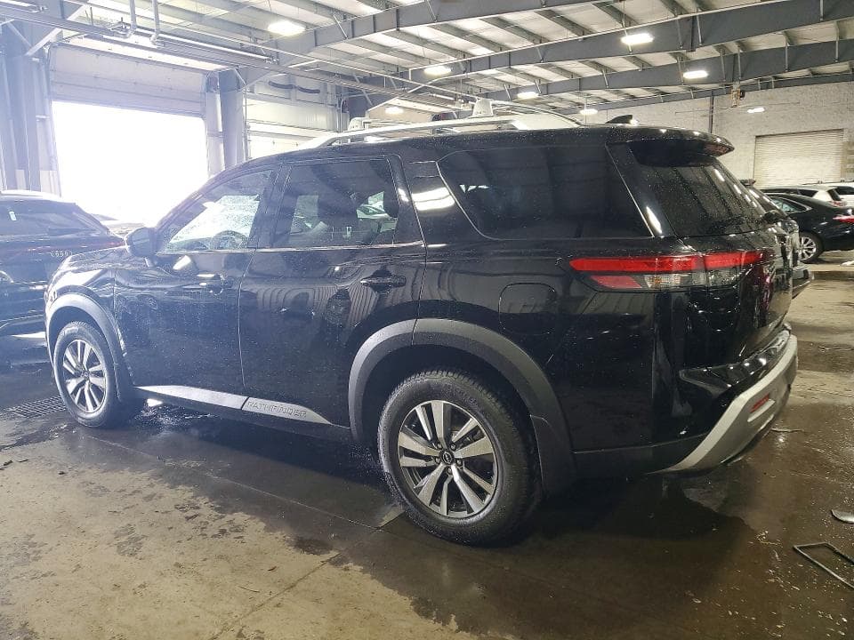 2023 NISSAN PATHFINDER SL 2