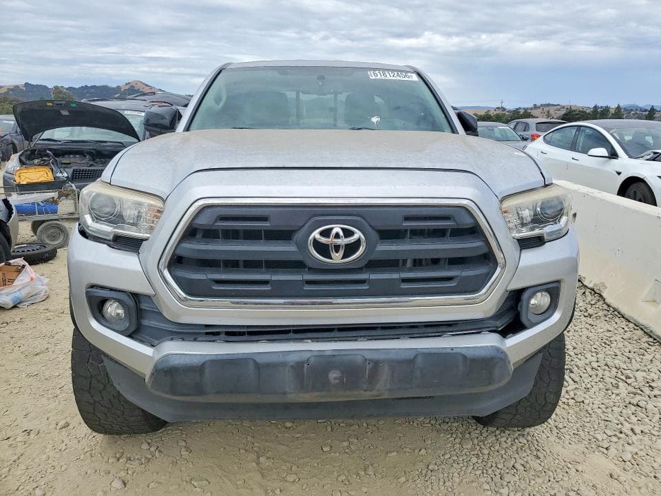 2017 TOYOTA TACOMA SR V6 5