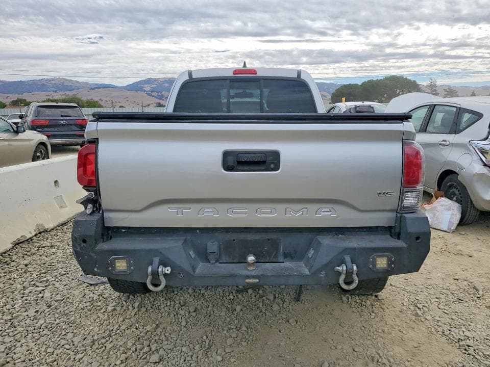 2017 TOYOTA TACOMA SR V6 6