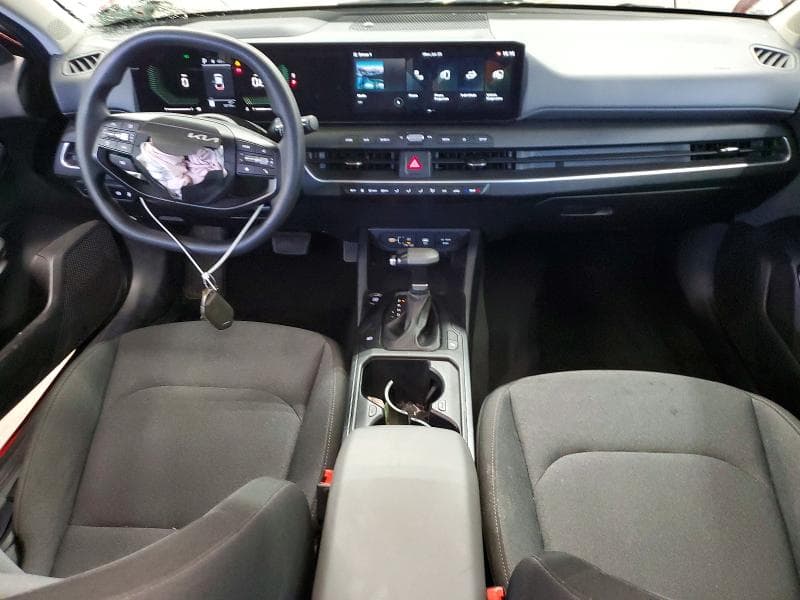 2025 KIA K4 LXS 8