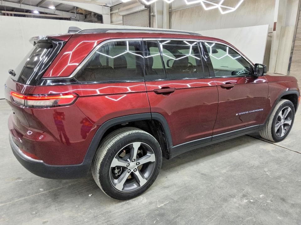 2023 JEEP GRAND CHEROKEE LIMITED 4XE 3