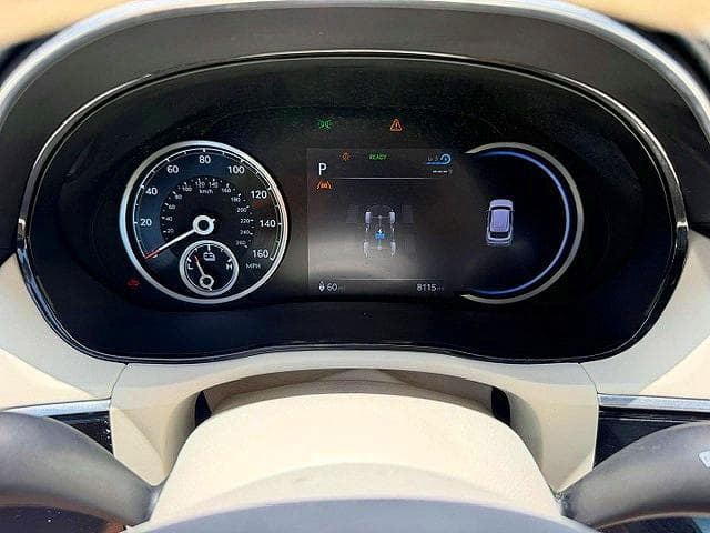 2025 GENESIS G70 9