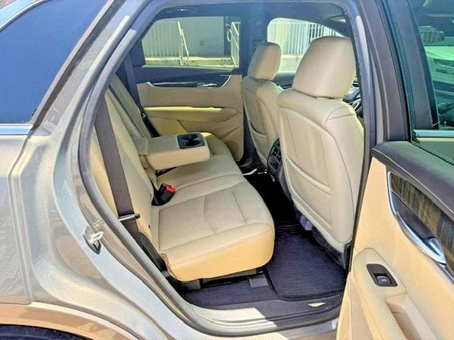 2017 CADILLAC XT5 11