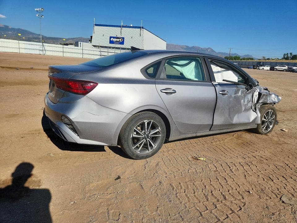 2023 KIA FORTE LXS 3