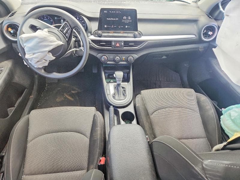 2023 KIA FORTE LXS 8
