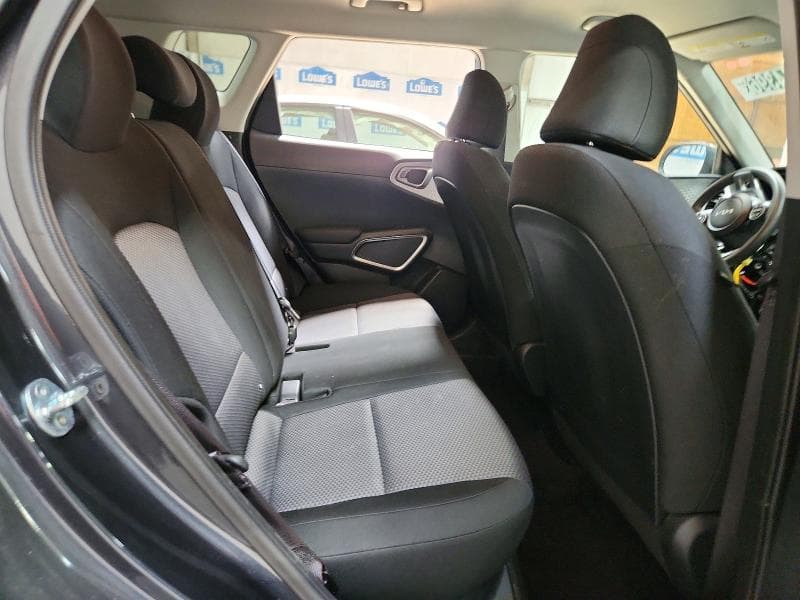 2025 KIA SOUL LX 11