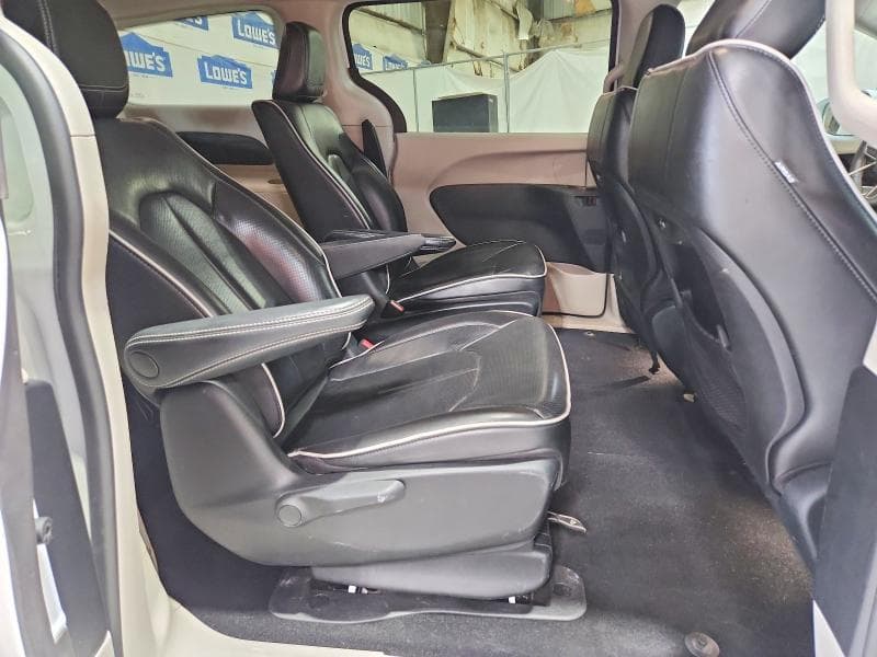 2022 CHRYSLER PACIFICA HYBRID LIMITED 11