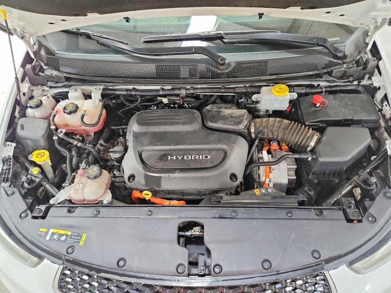 2022 CHRYSLER PACIFICA HYBRID LIMITED 12