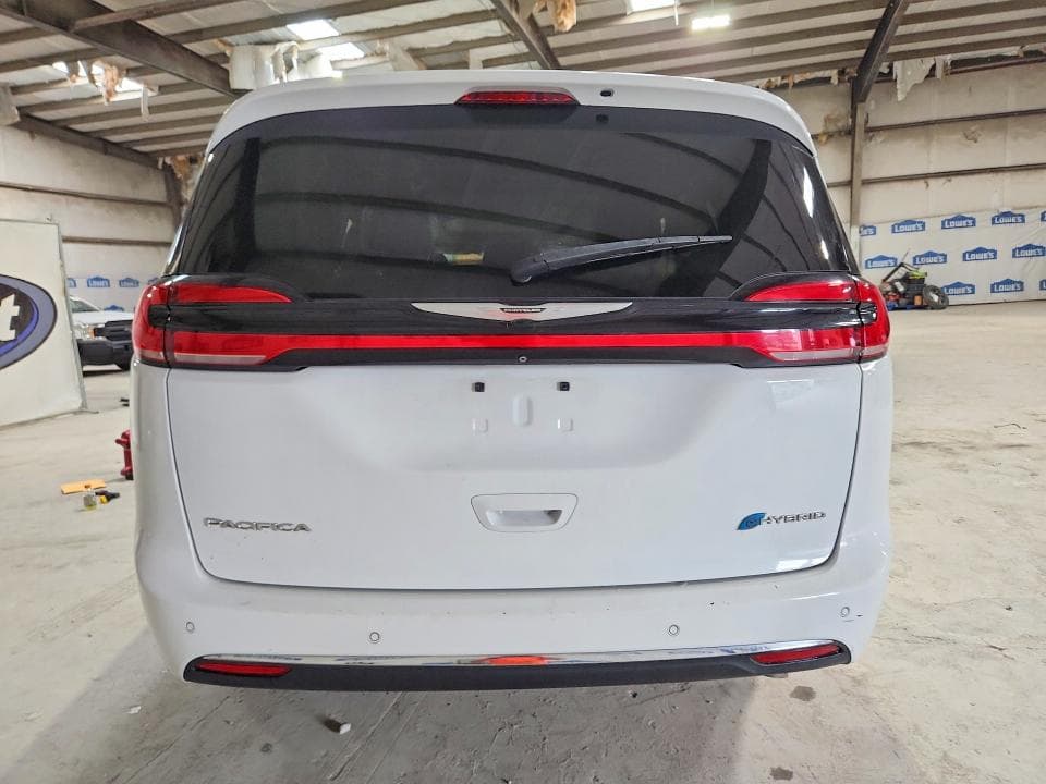 2022 CHRYSLER PACIFICA HYBRID LIMITED 6