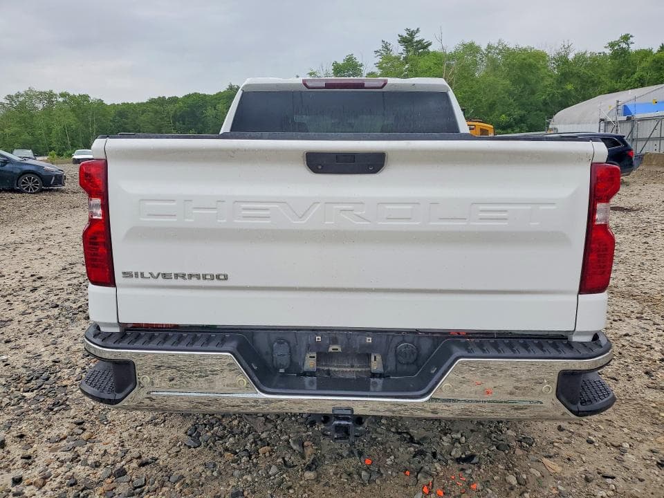 2021 CHEVROLET ALL Models C1500 HEAVY DUTY 6