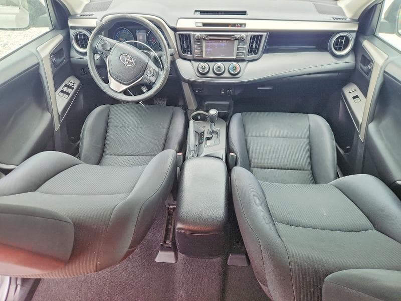 2017 TOYOTA RAV4 LE 8