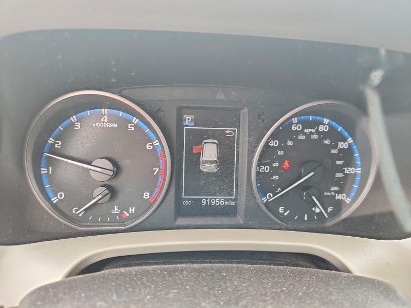 2017 TOYOTA RAV4 LE 9