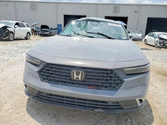 2024 HONDA ACCORD TOURING HYBRID 5