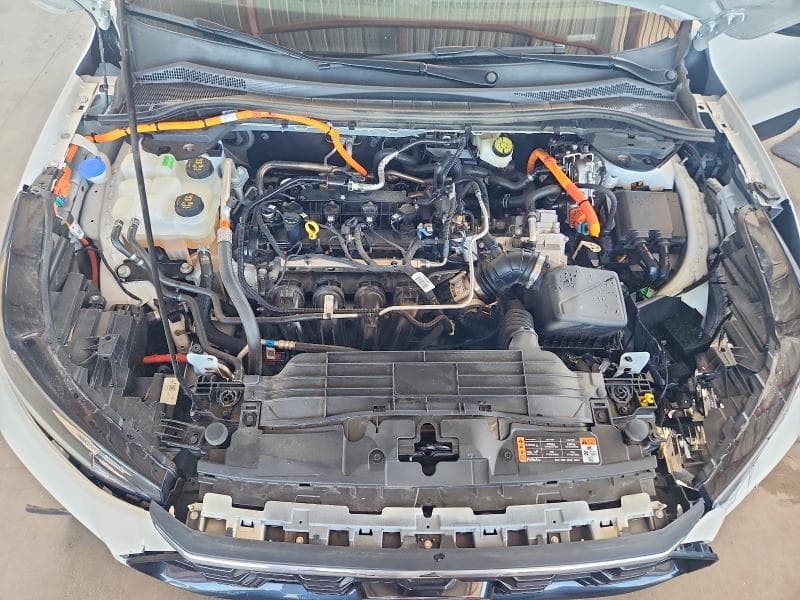 2025 FORD ESCAPE ST LINE 12
