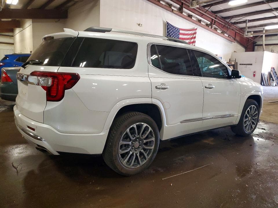 2021 GMC ACADIA DENALI 3