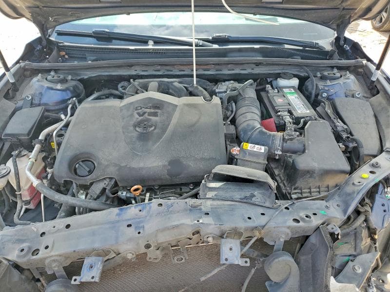 2019 TOYOTA AVALON LIMITED 11