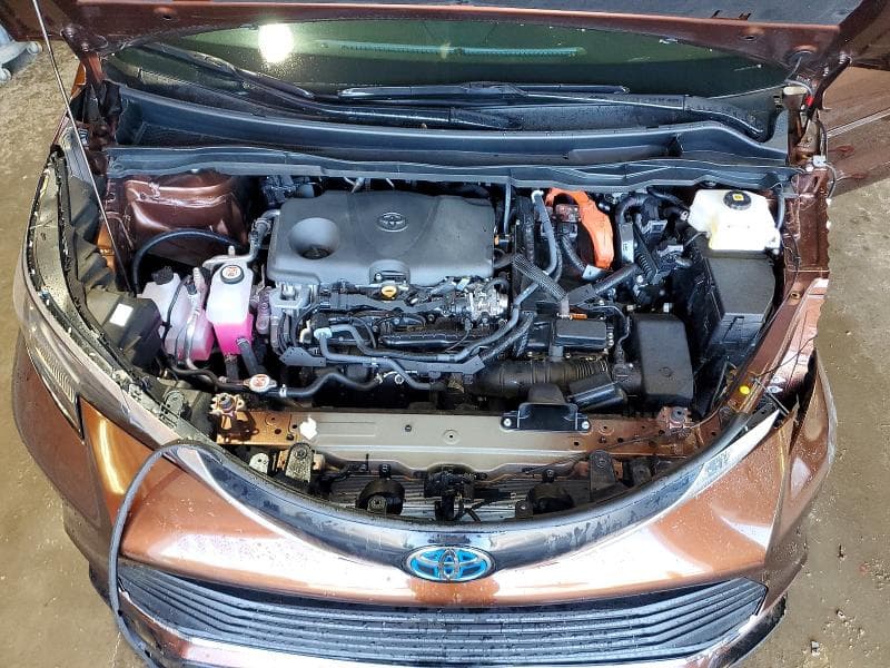 2024 TOYOTA SIENNA XLE 7-PASSENGER 12