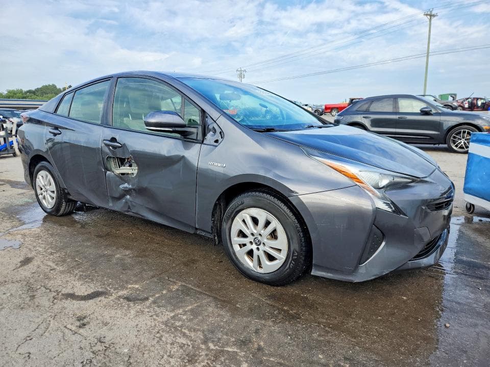 2017 TOYOTA PRIUS TWO 4