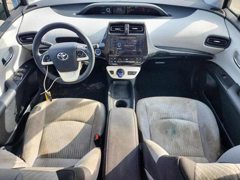 2017 TOYOTA PRIUS TWO 8
