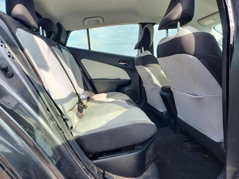 2017 TOYOTA PRIUS TWO 10