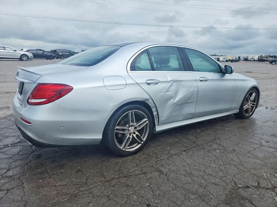 2017 MERCEDES-BENZ E 300 3