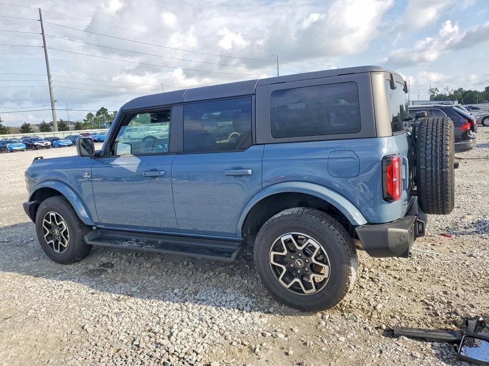 2025 FORD BRONCO OUTER BANKS 2
