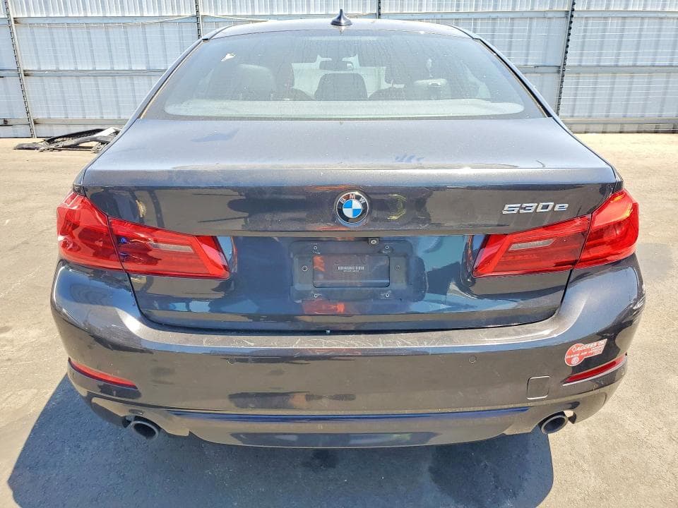 2018 BMW 530E 6