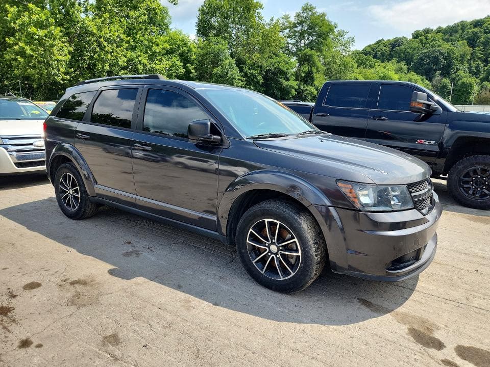 2017 DODGE JOURNEY SE 4