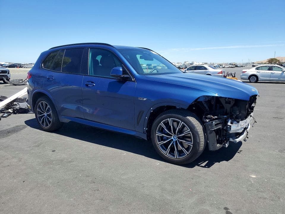 2022 BMW X5 XDRIVE45E 4