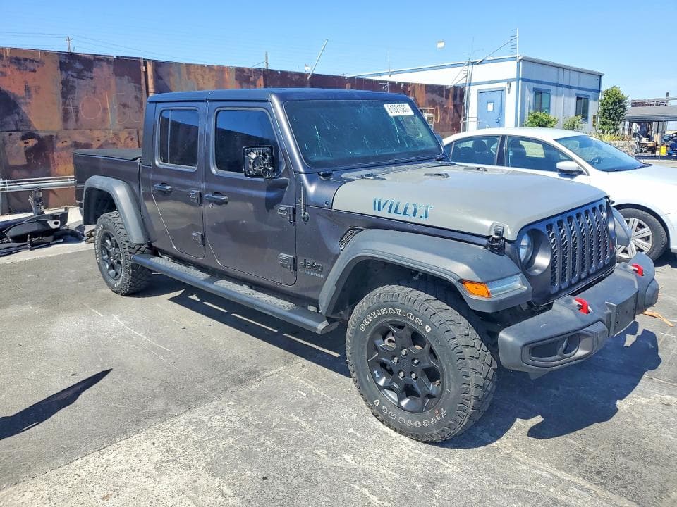 2020 JEEP GLADIATOR SPORT 4