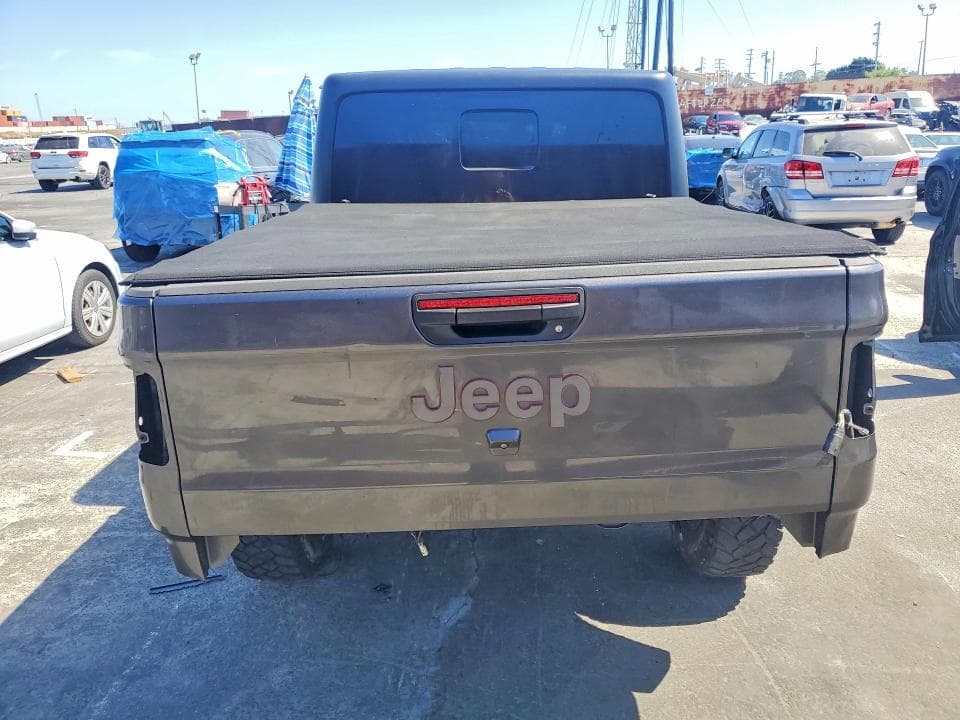 2020 JEEP GLADIATOR SPORT 6
