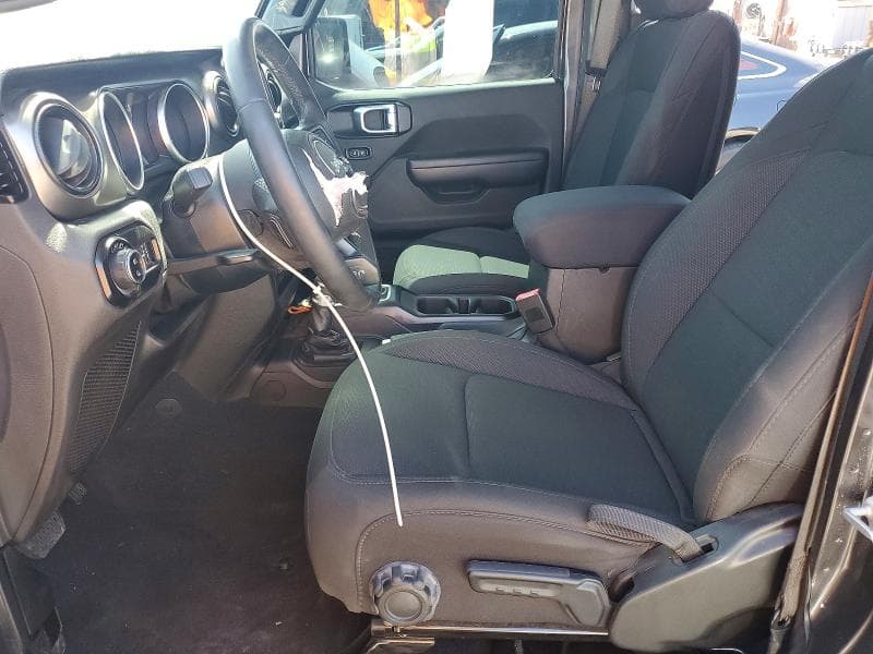 2020 JEEP GLADIATOR SPORT 7