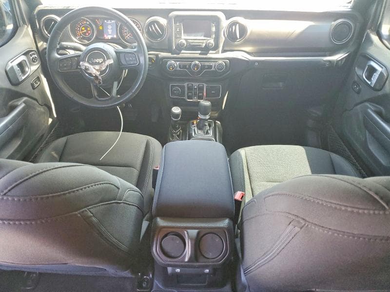 2020 JEEP GLADIATOR SPORT 8