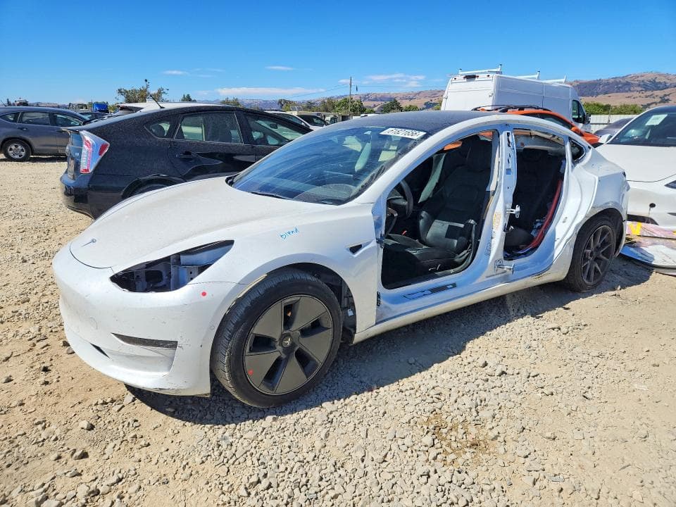 2022 TESLA MODEL 3 - 1