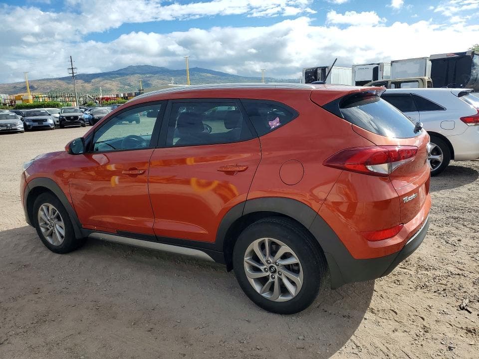 2017 HYUNDAI TUCSON SE 2