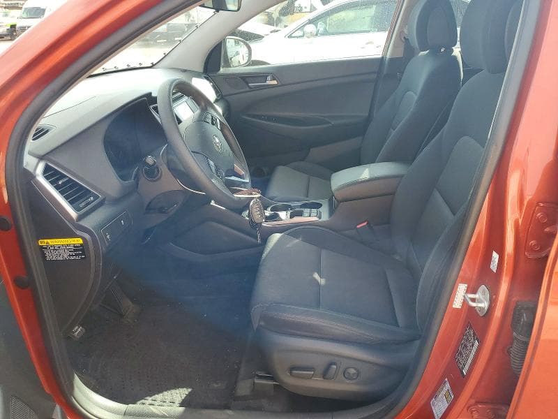 2017 HYUNDAI TUCSON SE 7