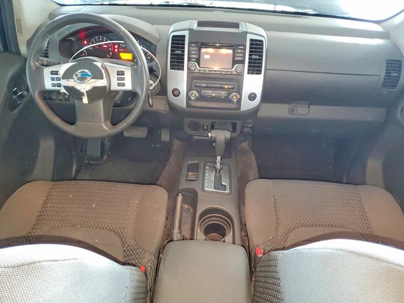 2017 NISSAN FRONTIER SV V6 8