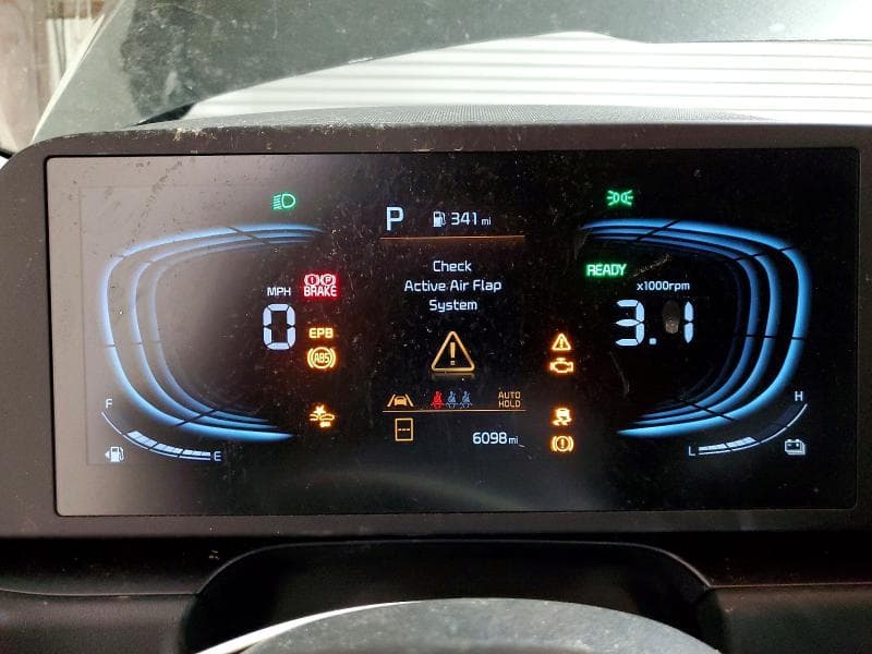2026 KIA NIRO LX 9