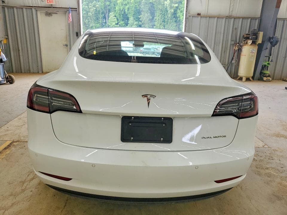 2019 TESLA MODEL 3 6