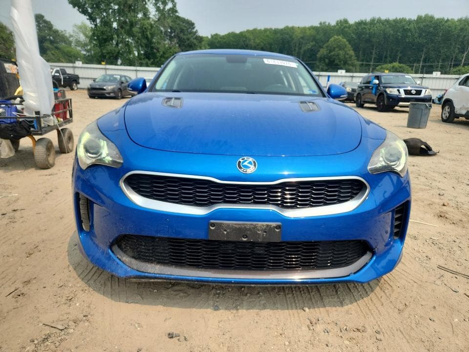 2019 KIA STINGER BASE 5