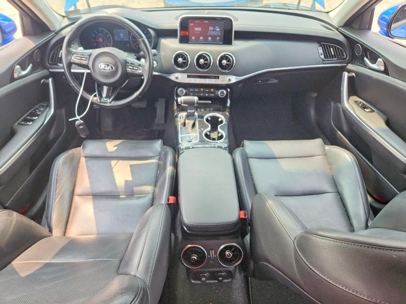 2019 KIA STINGER BASE 8