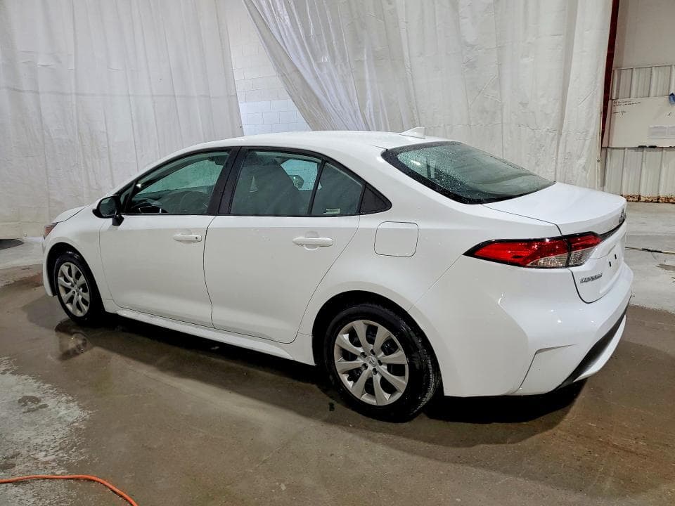 2022 TOYOTA COROLLA LE 2