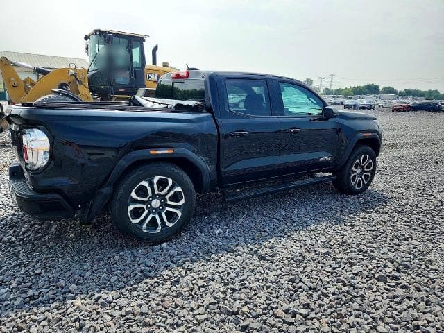 2024 GMC CANYON AT4 3