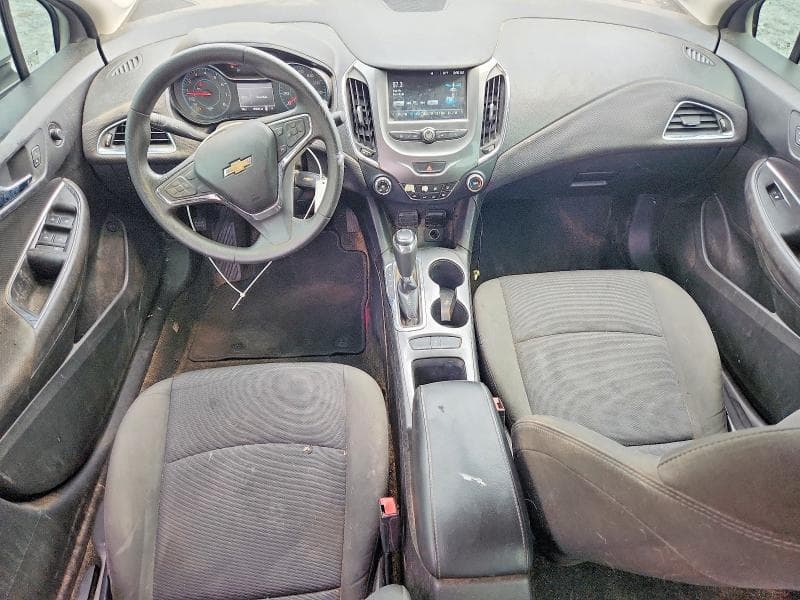 2017 CHEVROLET CRUZE LT 8