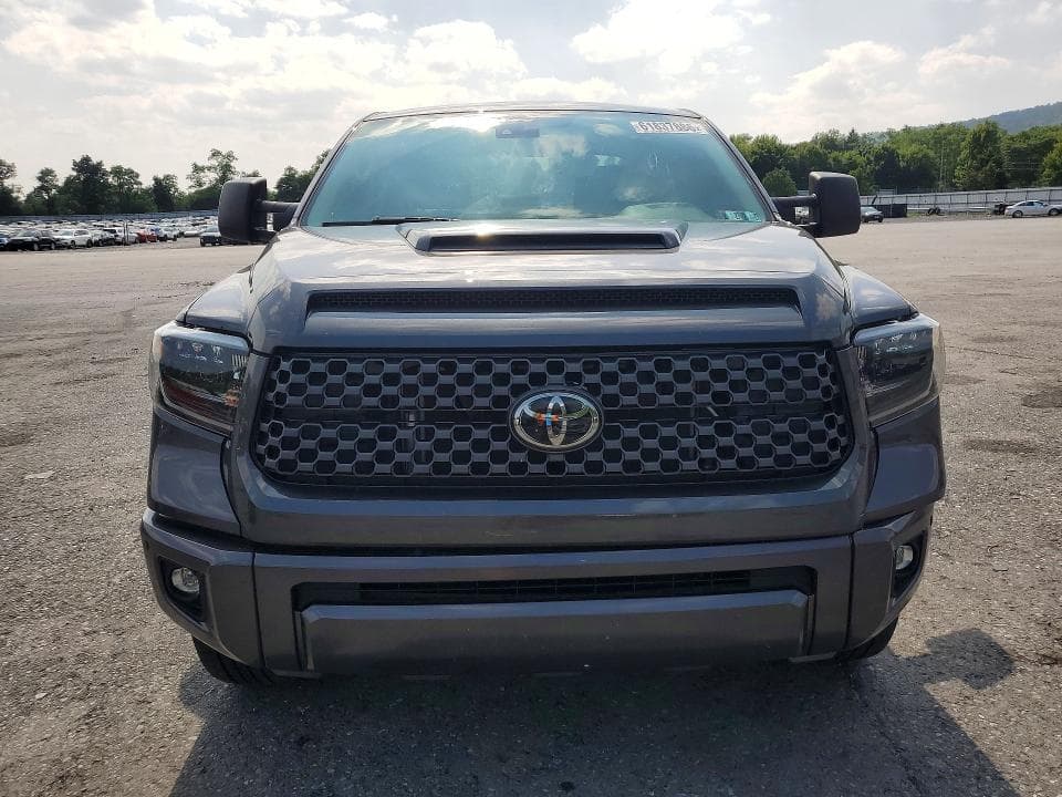 2020 TOYOTA TUNDRA SR5 5