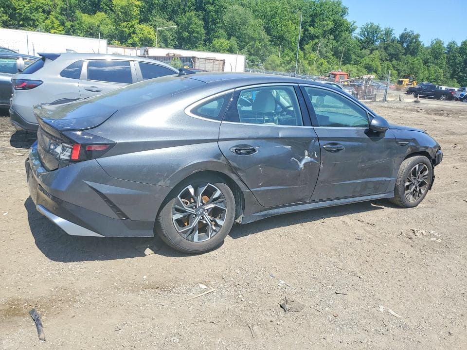2025 HYUNDAI SONATA SEL 3