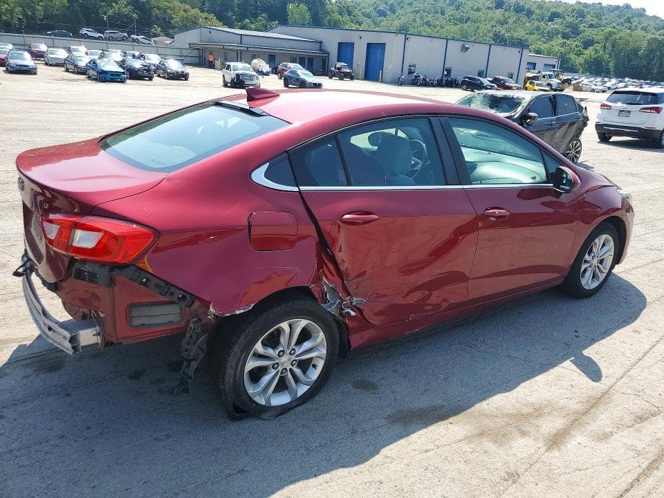 2019 CHEVROLET CRUZE LT 3