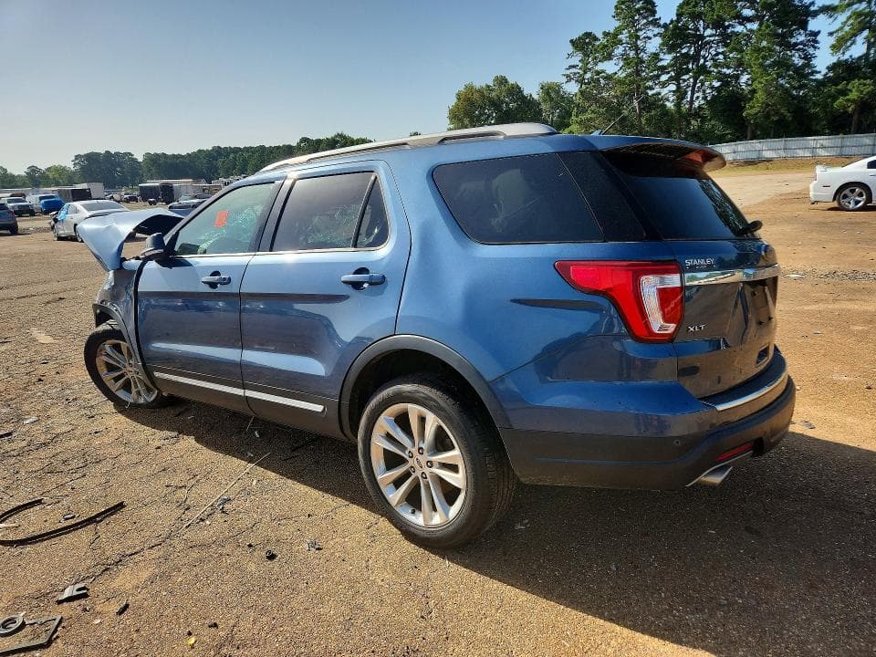 2018 FORD EXPLORER XLT 2