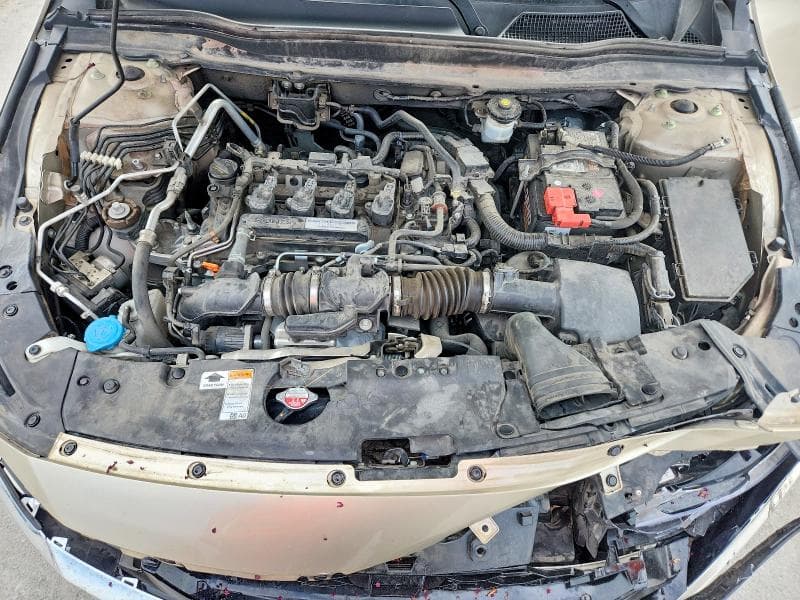 2018 HONDA ACCORD TOURING 11